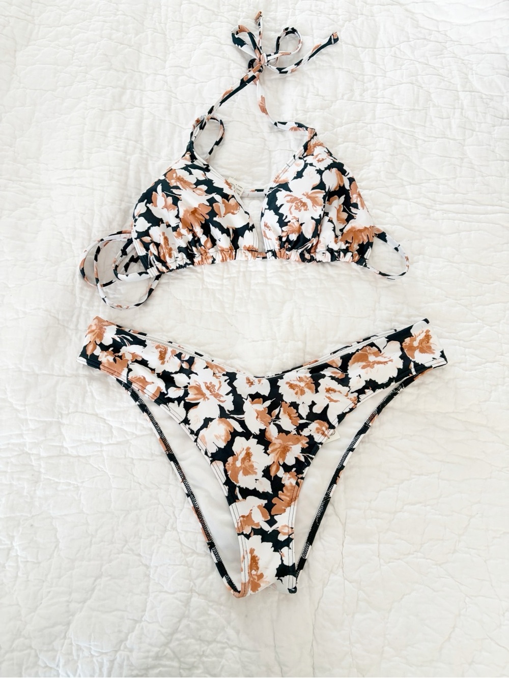 Abercrombie & Fitch L / XL Floral Two-Piece Bikini Set Tan blk floral